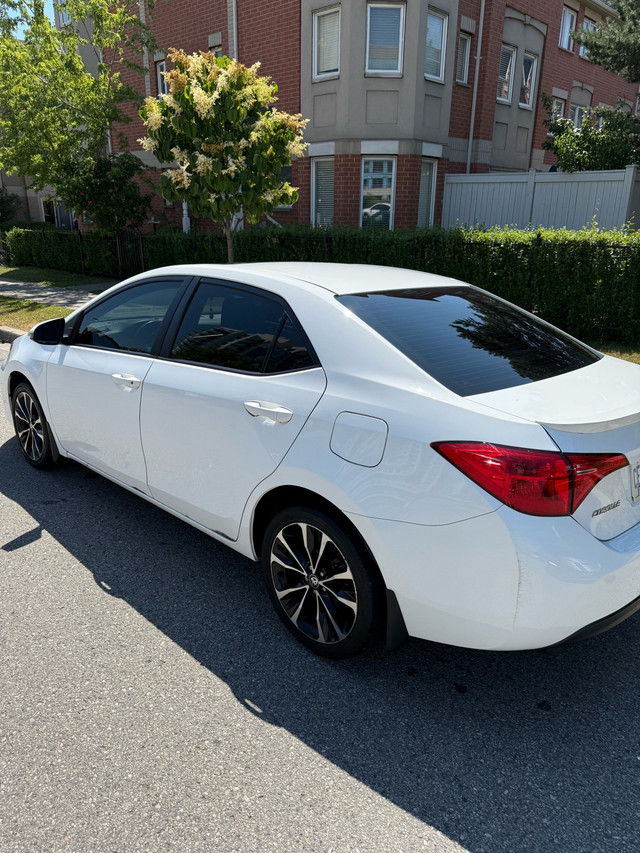 2017 Corolla SE, Rearview Camera, Sunroof, Heated Seats in Cars & Trucks in City of Toronto - Image 2