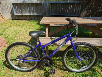 Vélo NEXT HighPeak, View more