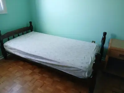 This is a clean, bright and quiet room in Orleans, close to all buses, and train station Jeanne d'Ar...