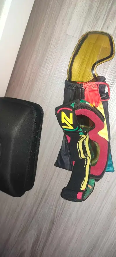 Goggle Von Zipper Rasta adulte. Used once. snowboard glasses , View more