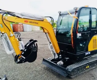 AGT QNT30 Kubota Diesel Professional Mini Excavator, View more