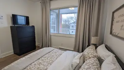 APPARTEMENT 2 CHAMBRES ENTIÈREMENT MEUBLÉ ET ÉQUIPÉ TOUT COMPRIS