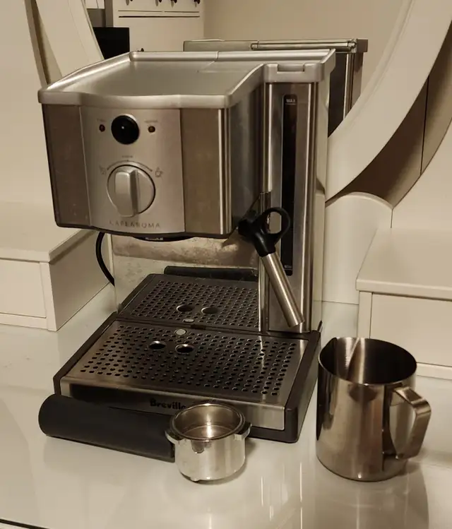 Cafetière Barista Roma Breville in Coffee Makers in Trois-Rivières - Image 2