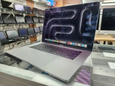 MacBook Pro 15 Pouce en promotion, View more