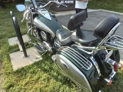 Kawasaki Motorcycle vulcan nomad 1600, View more