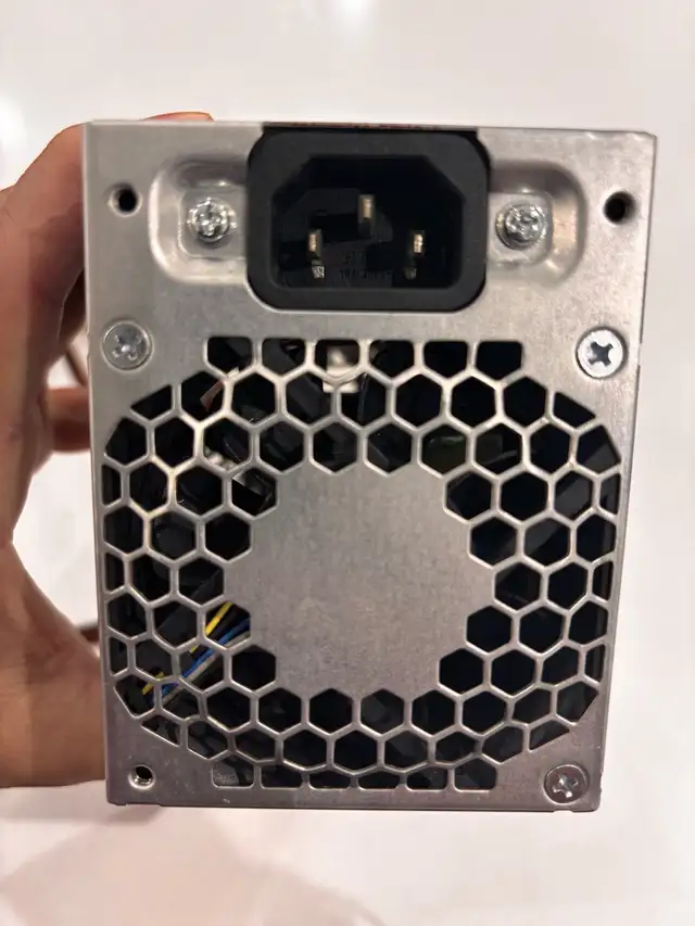 LIQUIDATION ⚡ Alimentation HP NEUVE 240W – 30$ AUJOURD’HUI in Desktop Computers in City of Montréal - Image 8