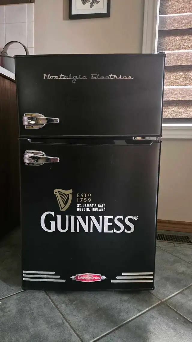 Nostalgia Guinness Retro Series Mini Fridge in Refrigerators in Windsor Region - Image 2