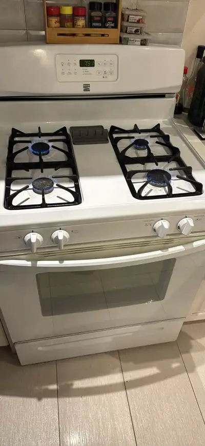 cuisinière au gaz - gas stove, View more