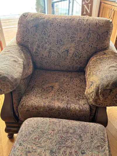 4 piece set. Couch 89” long, depth 36” back height 36 “. Love Seat 67” long, depth 36”, back height...