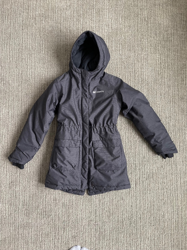 Girls Columbia Winter Jacket Size Med (10-12) in Kids & Youth in Medicine Hat