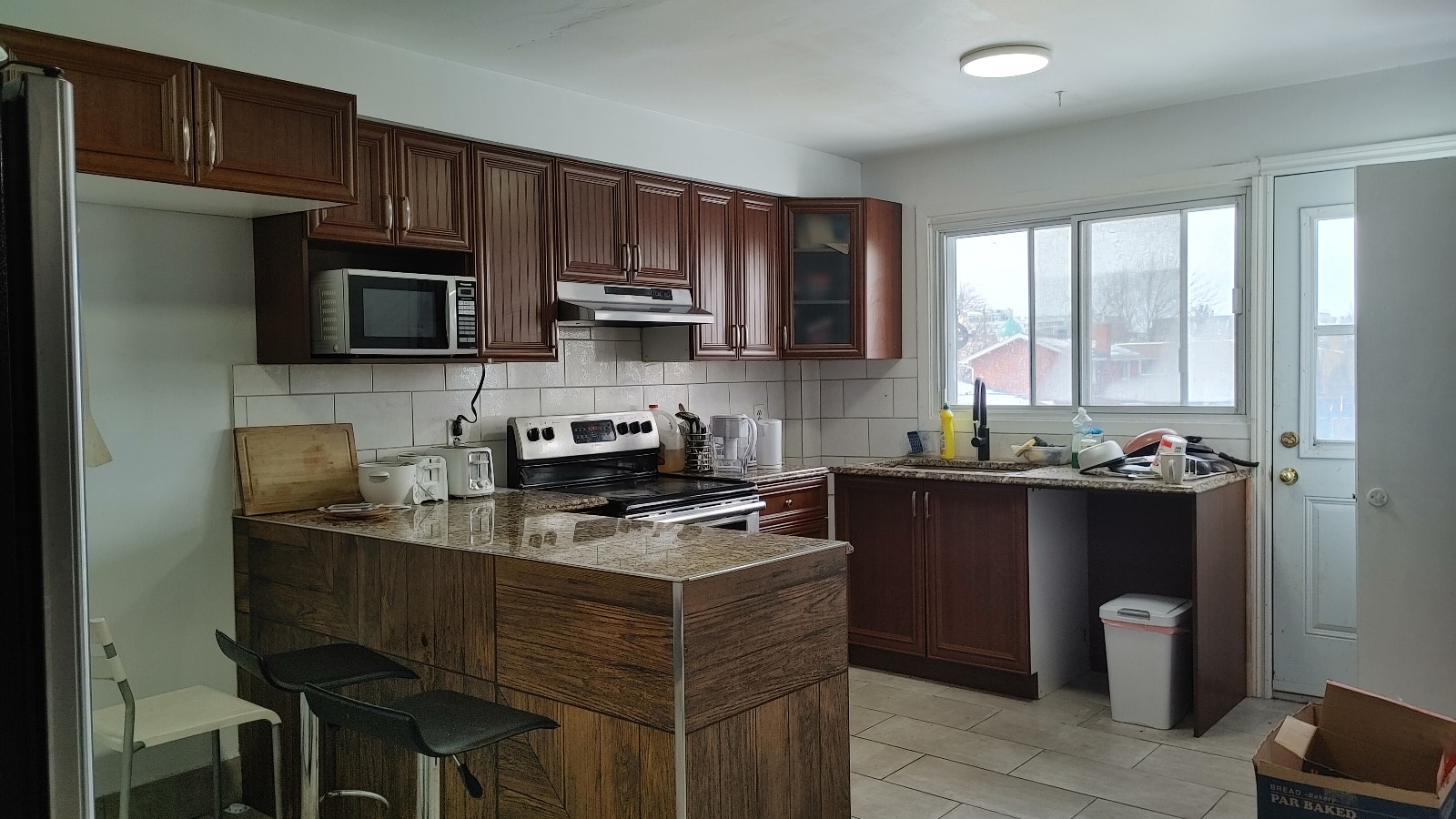 Furnished room in 4 bedroom apt  near Cote-Vertu (Collocation) — photo 3