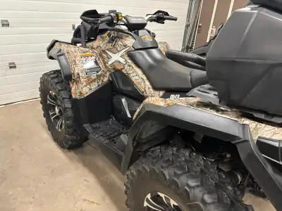 2014 Can-Am XMR 1000cc Excellent condition, never abused Always garage stored 2800 kms Comes with: N...