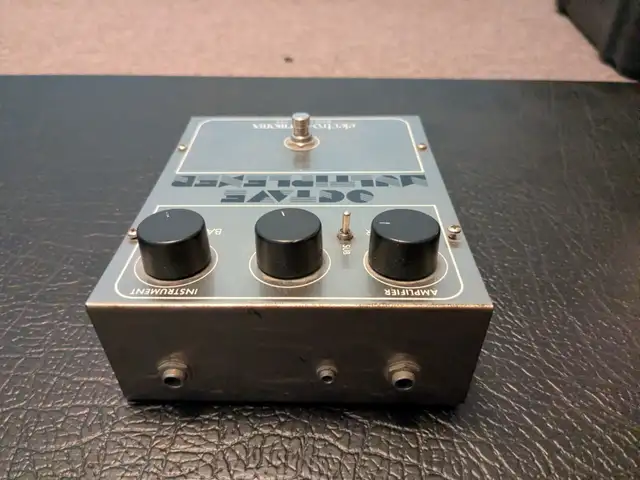 Electro-Harmonix Octave Multiplexer Guitar Pedal in Amps & Pedals in London - Image 4