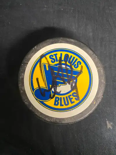 Doug Gilmour Saint Louis Blues Autographed Puck, View more