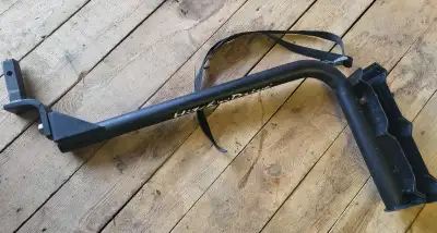 Support d’auto pour 3 vélos, View more