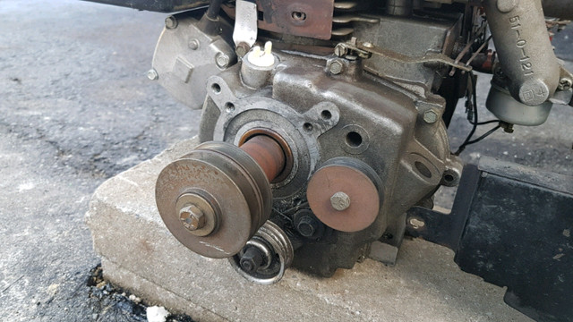 Tecumseh 10HP Engine Motor - Moteur Souffleuse à Seige dans Autres équipements commerciaux et industriels  à Ville de Montréal - Image 3