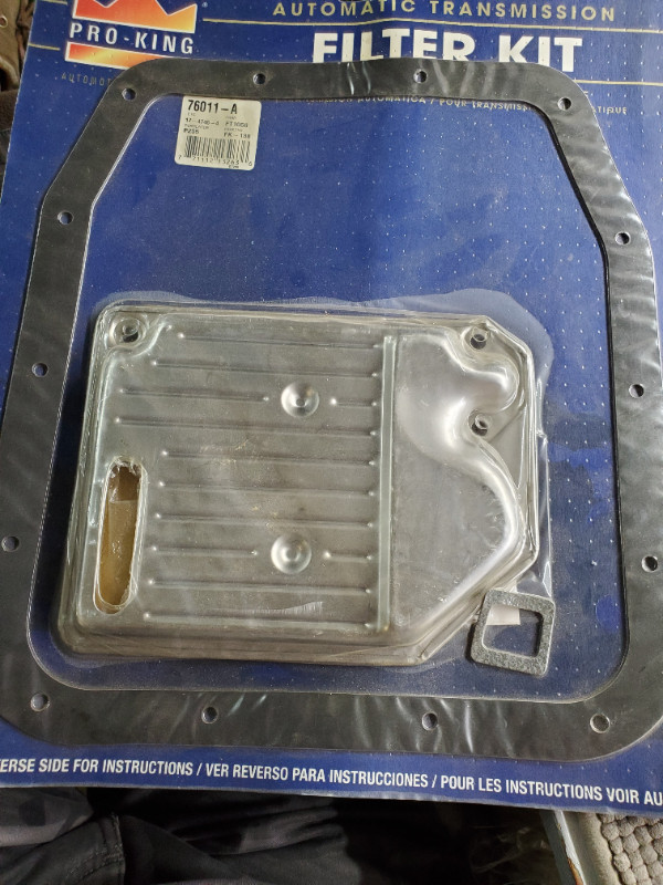 C4 transmission filter kit & oil pan gasket 351 W in Transmission & Drivetrain in St. Catharines