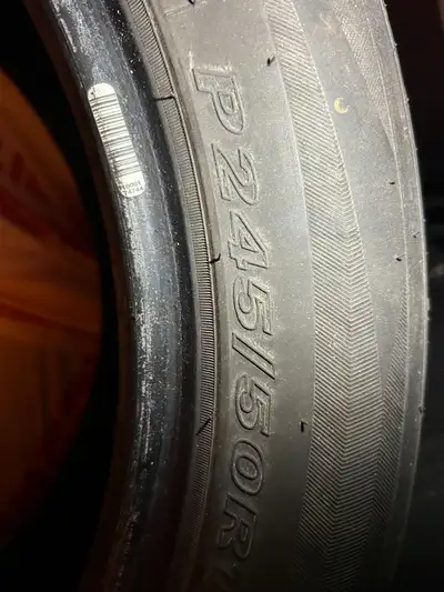 Set of 4 Tires NEXEN CP672 P245/50R 100V M+S all-season tire