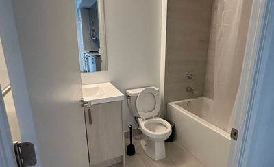 Furnished Private Room + Ensuite | Downtown Toronto / Union Stat, View more