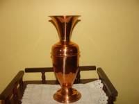 magnifique vase en cuivre
