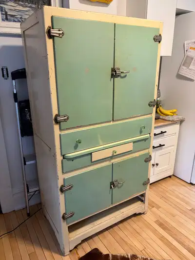 Up for grabs is this beautiful Canadian made cabinet from the 1930s . Made in Kitchener ON 65”H x 35...