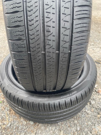 2 pneus d’été usagés à vendre Pirelli 225/40R18