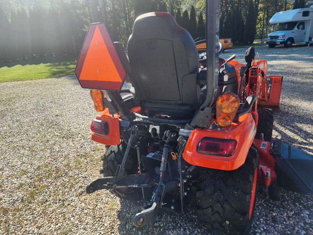 Kubota  bx  diesel in Farming Equipment in Kamloops - Image 4