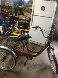 Muskoka 3 wheel adult bike like new 