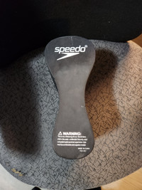 Speedo Team Pull Buoy Training Aid