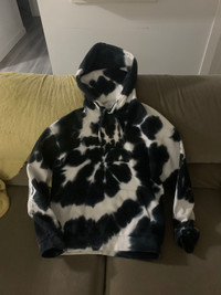 Womens Sz S Hoodie- purchased at Zumies, asking 10$ 
