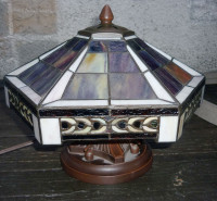 Vintage Stained Glass TIFFANY Style Lamp Light Bronze Tone