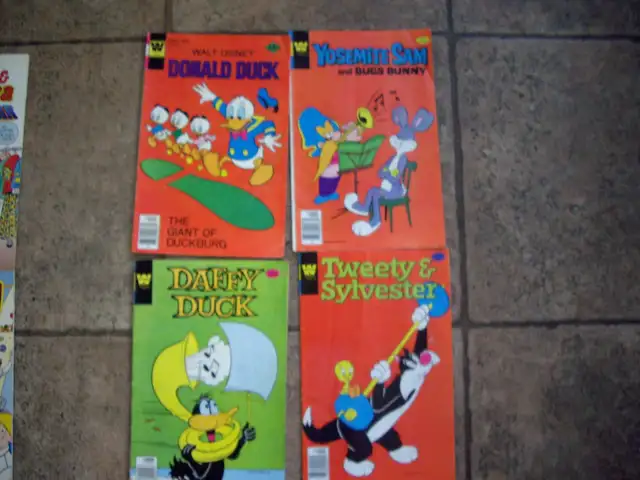 COMICS 56435641715671715843
