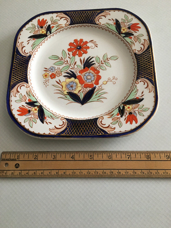 Serving Plate (China) in Kitchen & Dining Wares in Edmonton - Image 2