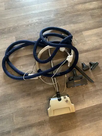 Good used condition, no issues with it, we just don’t use it and it’s taking up space. Pick up Dunnv...