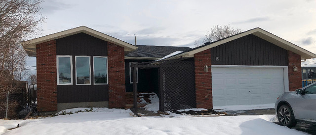 For Sale - 5 Bedroom House - Motivated Seller in Houses for Sale in Edmonton