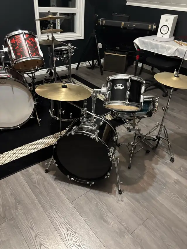 Drum Lessons63948556733698120