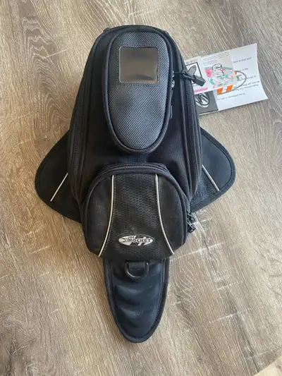 Joe Rocket magnetic motorcycle tank bag.