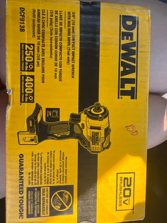 DEWALT DCF913B 3/8-inch Compact Impact Wrench