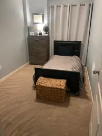 Bedroom Avail For Rent in North Oshawa- Jun 1st! UOIT/ Durham Co