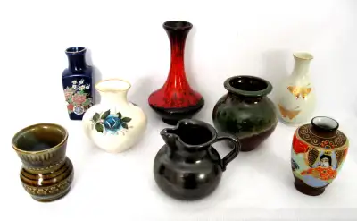 VASES  en CERAMIQUE VINTAGE  CERAMIC VASES AU CHOIX/YOUR CHOICE, View more