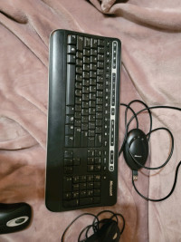 Wireless Key Board and Mouse