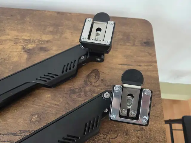 Dual Monitor Stand505833770064302081