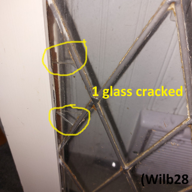 Antique Cabinet Door Set - Diamond Shape Leaded Glass, 38(w)x 18 in Hutches & Display Cabinets in Markham / York Region - Image 3