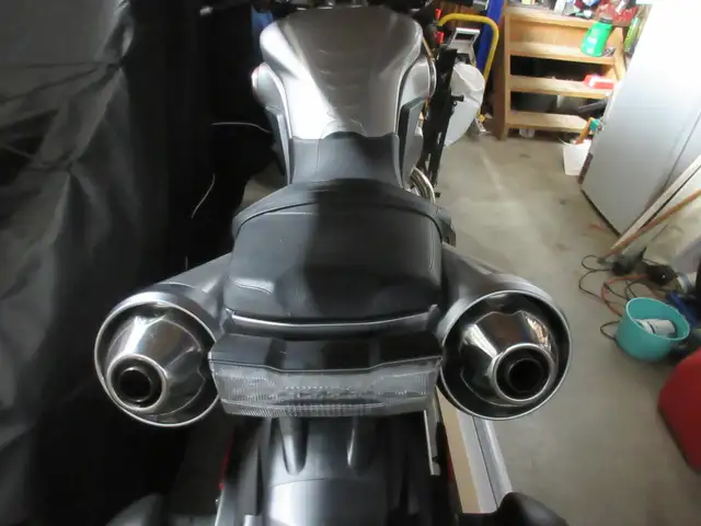 Yamaha MT-01 in Sport Bikes in Calgary - Image 9