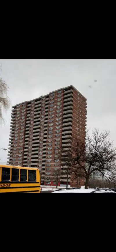 Private unfurnished room available in a shared apartment. The apartment is shared with the female ow...