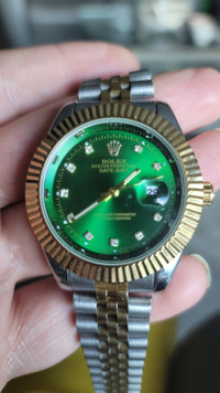 BRAND WATCH HIGH QUALITY GREEN FACE /GOLD PLATED /SILVER BAND
