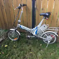 Vélos électriques pliables