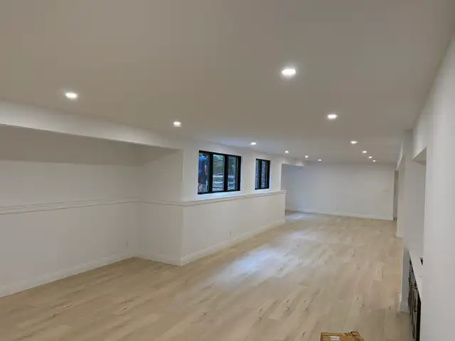 PENINSULA PAINTERS545693865849006081