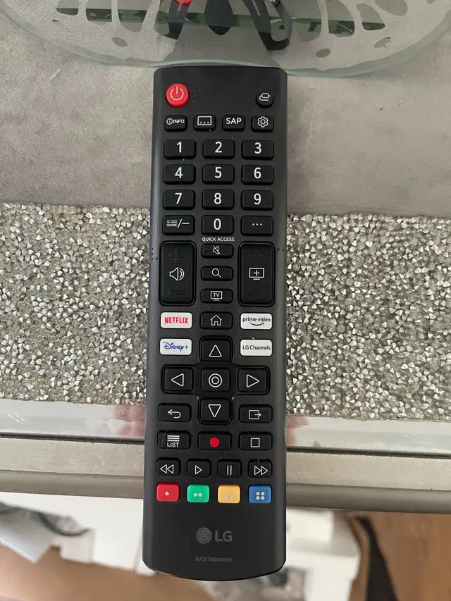 LG 55 inch Smart Tv in TVs in Ottawa - Image 5