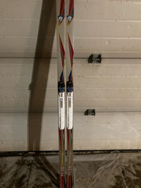 Cross country skis size 9 shoes LOOKING FOR TRADE